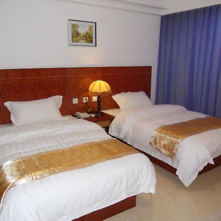 Minhai Hotel Хайкоу Екстериор снимка